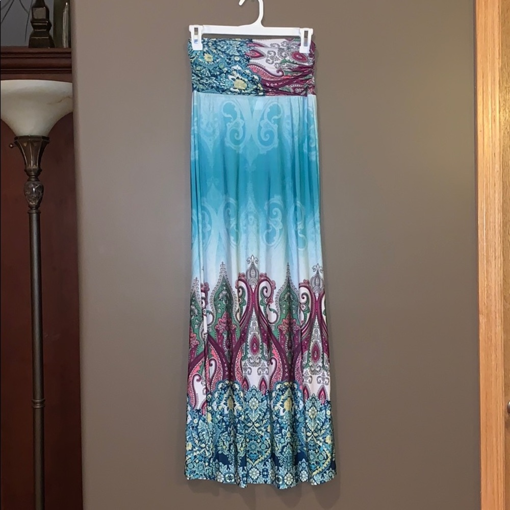 VENUS Maxi Skirt